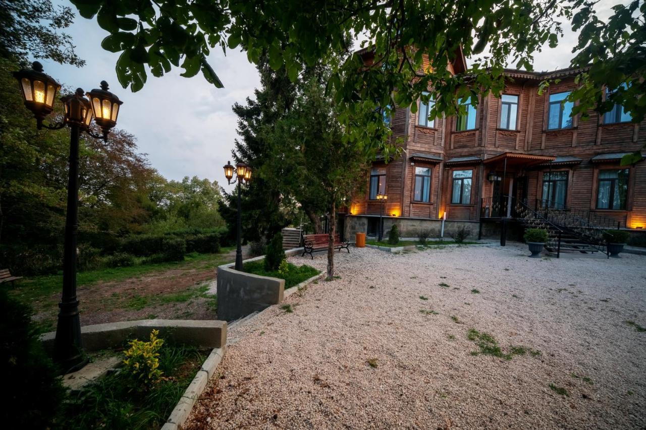 The Residence Hotel & Cottages Kojori Exterior foto